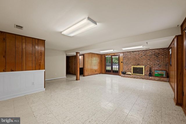 9242 MIMOSA DR, La Plata, MD 20646