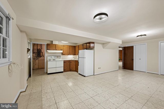 9242 MIMOSA DR, La Plata, MD 20646