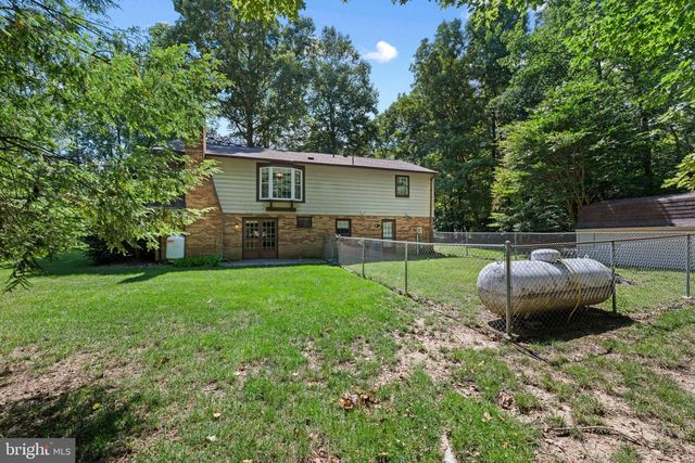 9242 MIMOSA DR, La Plata, MD 20646