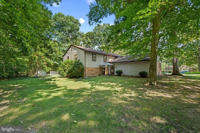 9242 MIMOSA DR, La Plata, MD 20646