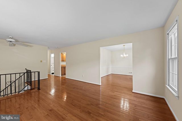 9242 MIMOSA DR, La Plata, MD 20646