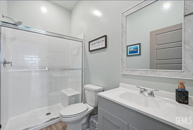 9406 Hill Springs Lane, Shafter, CA 93263
