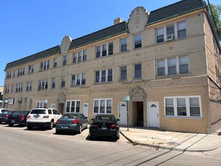 3149 N Long Avenue 2, Chicago, IL 60641