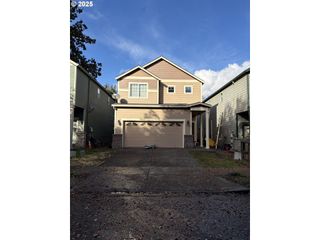 2715 28TH Ave, Forest Grove, OR 97116