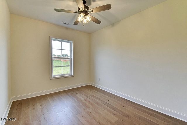 548 Larkins Farm Drive, Jonesborough, TN 37659