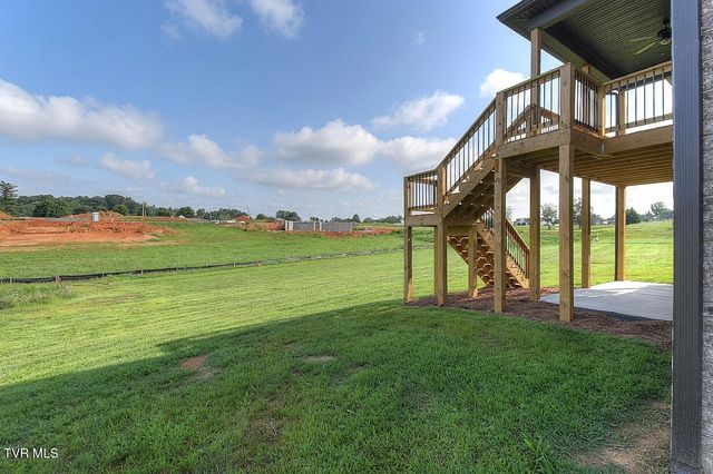 548 Larkins Farm Drive, Jonesborough, TN 37659