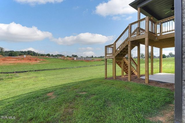 548 Larkins Farm Drive, Jonesborough, TN 37659