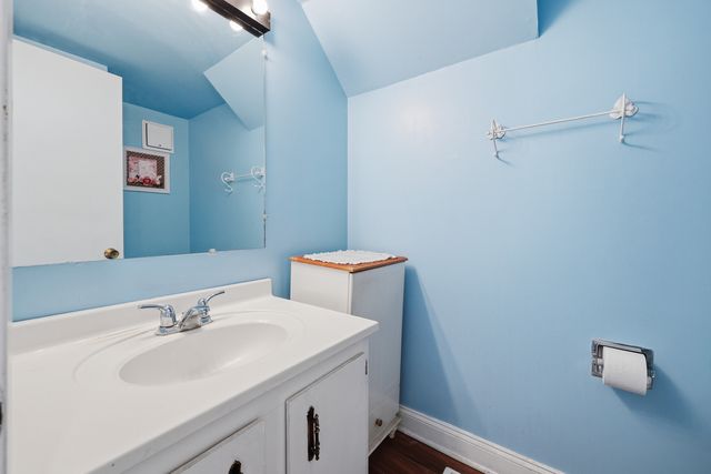 242 Nantucket Harbor 1802, Schaumburg, IL 60193
