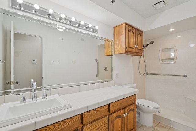 103 Luther Lane, Heath, TX 75032