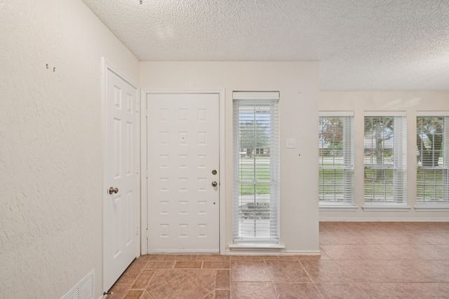 103 Luther Lane, Heath, TX 75032