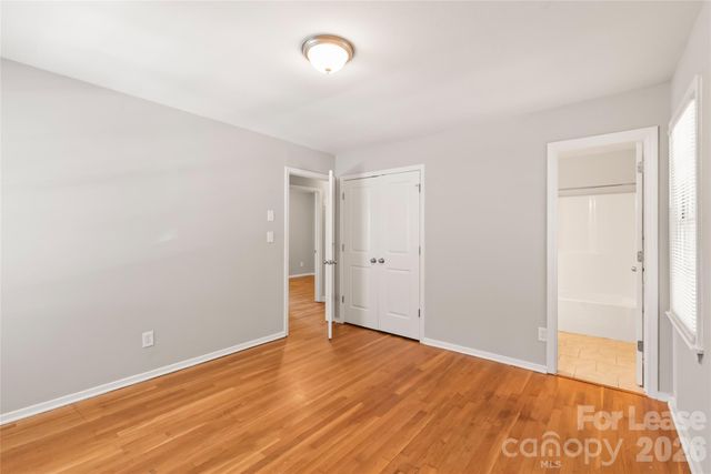 5054 Curtiswood Drive, Charlotte, NC 28213