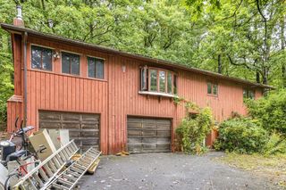 28 Beechwood Road, Hudson, NH 03051