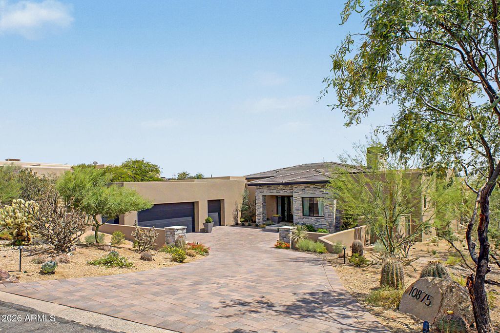 10875 E PROSPECT POINT Drive, Scottsdale, AZ 85262 — photo 2