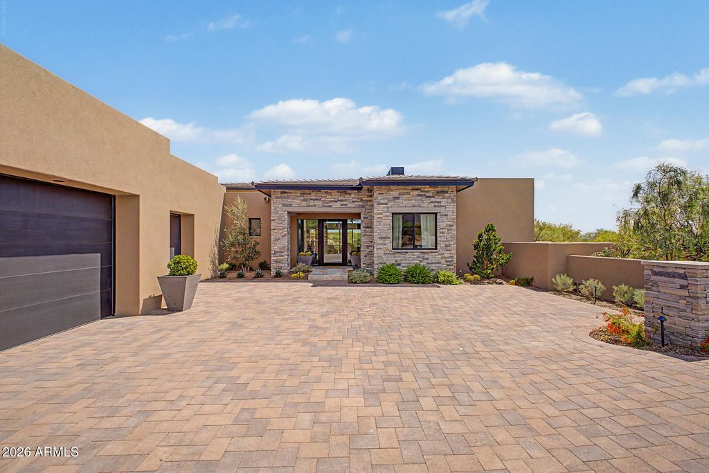 10875 E PROSPECT POINT Drive, Scottsdale, AZ 85262 — photo 3