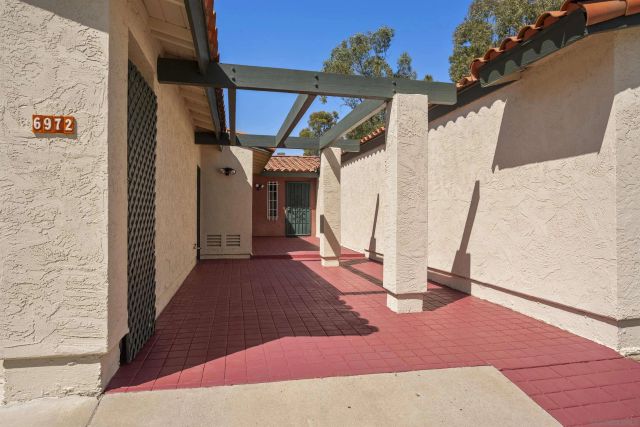 6972 Camino Amero, San Diego, CA 92111