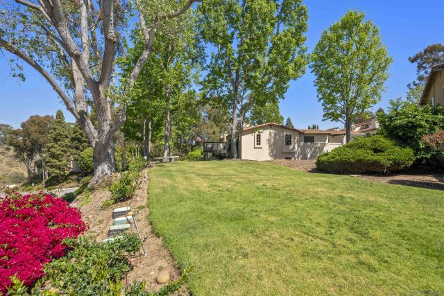 6972 Camino Amero, San Diego, CA 92111