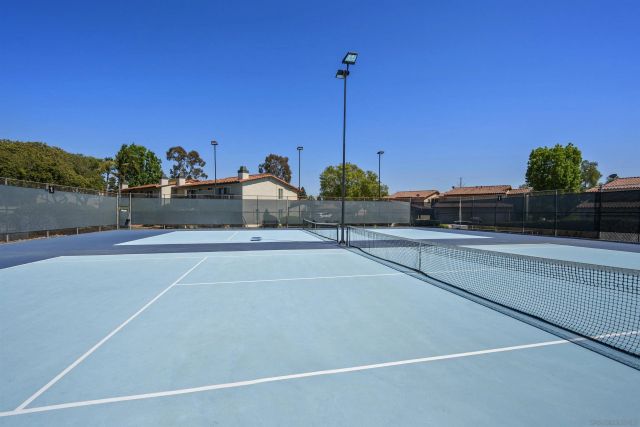 6972 Camino Amero, San Diego, CA 92111