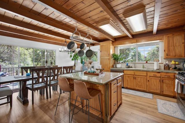 14428 Garden Bar Rd, Grass Valley, CA 95949