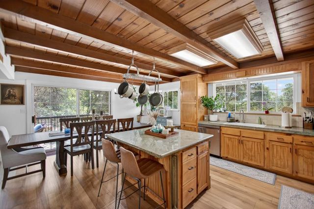 14428 Garden Bar Rd, Grass Valley, CA 95949