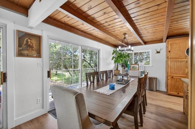 14428 Garden Bar Rd, Grass Valley, CA 95949