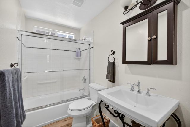 14428 Garden Bar Rd, Grass Valley, CA 95949