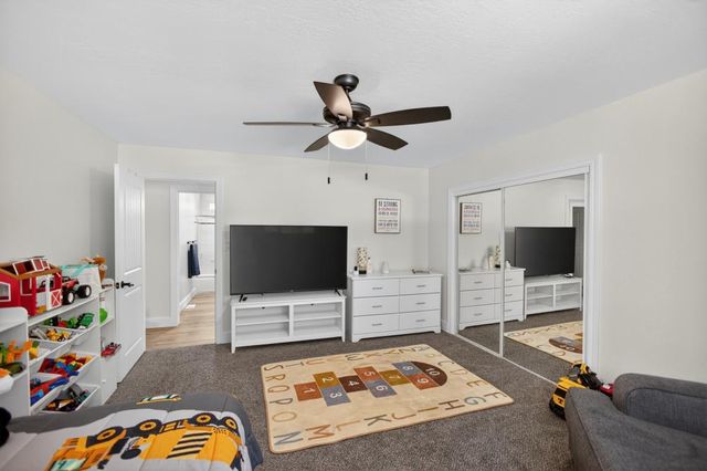 14428 Garden Bar Rd, Grass Valley, CA 95949