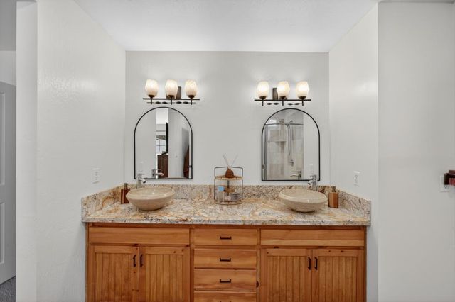 14428 Garden Bar Rd, Grass Valley, CA 95949