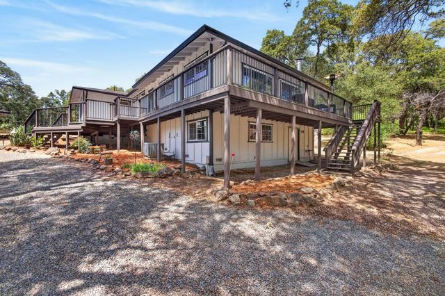 14428 Garden Bar Rd, Grass Valley, CA 95949