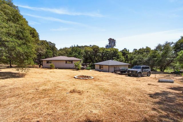14428 Garden Bar Rd, Grass Valley, CA 95949