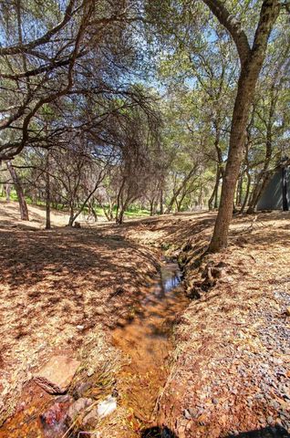 14428 Garden Bar Rd, Grass Valley, CA 95949