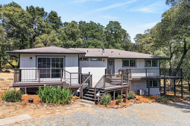 14428 Garden Bar Rd, Grass Valley, CA 95949