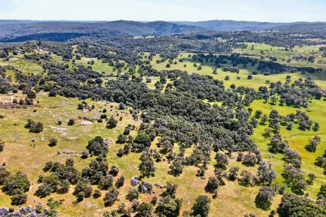 14428 Garden Bar Rd, Grass Valley, CA 95949