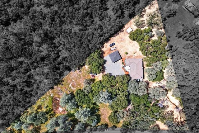 14428 Garden Bar Rd, Grass Valley, CA 95949