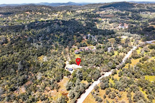 14428 Garden Bar Rd, Grass Valley, CA 95949