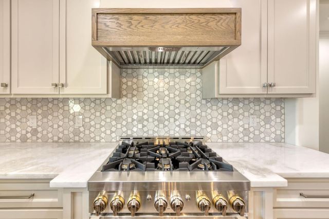 35242 Mustang Lane, Madera, CA 93636