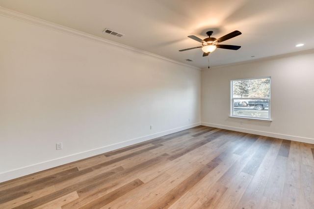 35242 Mustang Lane, Madera, CA 93636