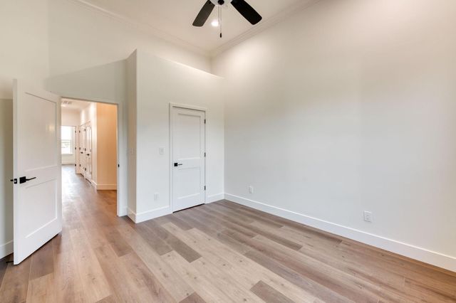 35242 Mustang Lane, Madera, CA 93636