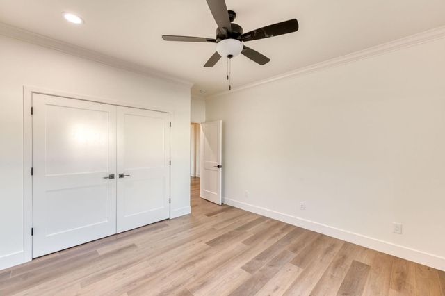 35242 Mustang Lane, Madera, CA 93636