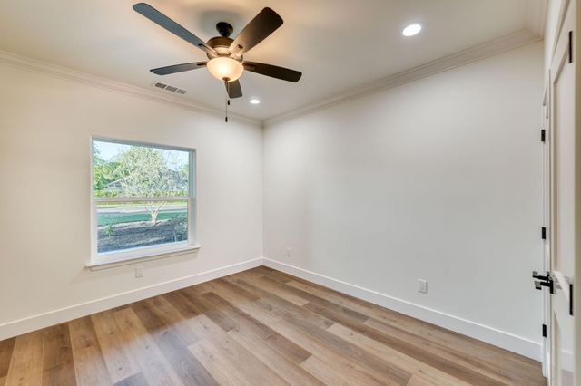 35242 Mustang Lane, Madera, CA 93636