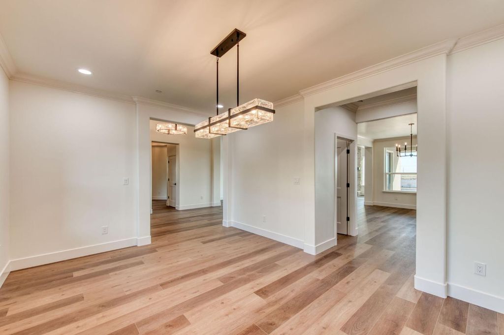 Image 9 of property listing at 35242 Mustang Lane, Madera, CA 93636