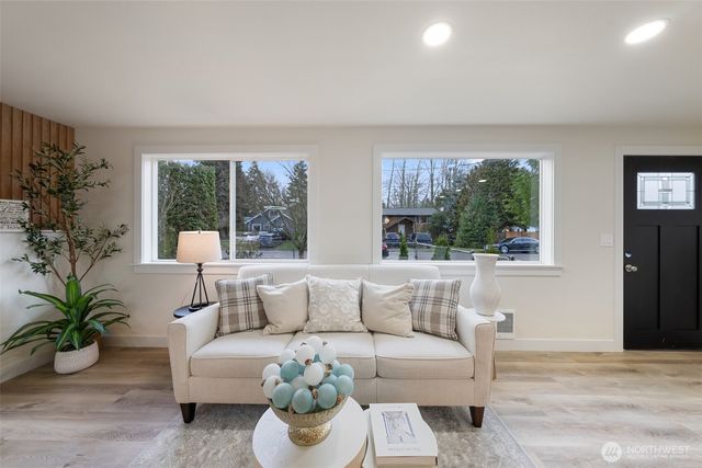 8821 S D Street, Tacoma, WA 98444