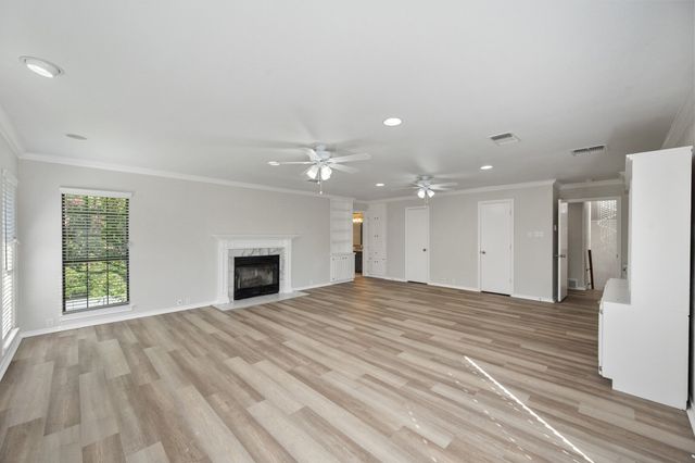 4351 Bullfinch Court, Fort Worth, TX 76133