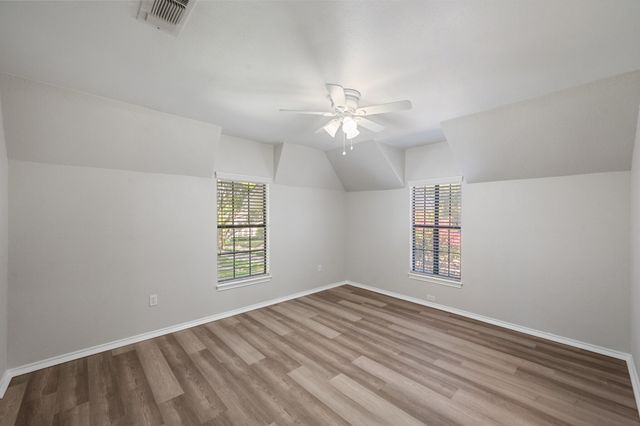 4351 Bullfinch Court, Fort Worth, TX 76133