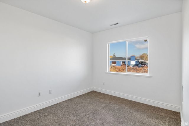 4551 W 4925 S, Kearns, UT 84118