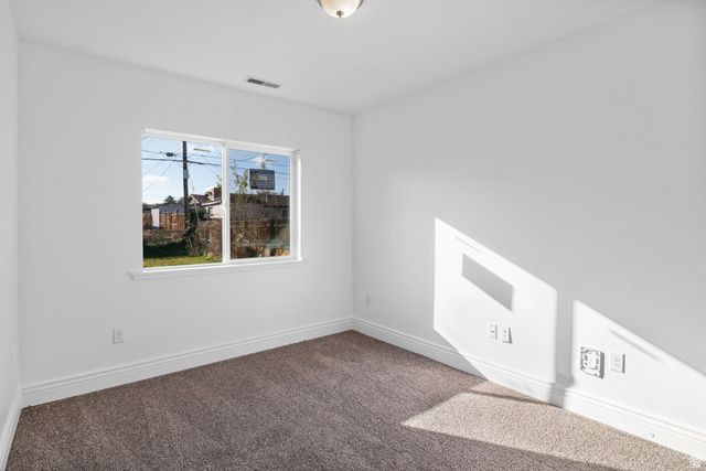 4551 W 4925 S, Kearns, UT 84118