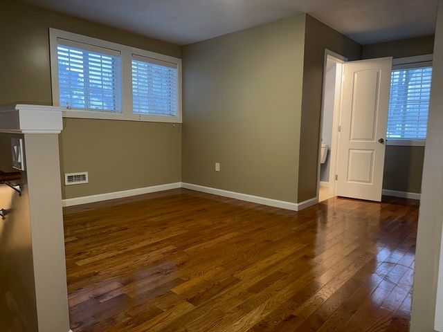 7 Southbridge St Ct, Auburn, MA 01501