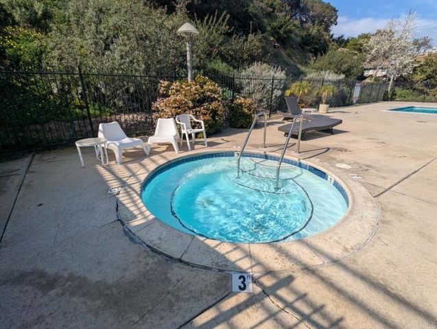 508 Turfwood Lane, Solana Beach, CA 92075