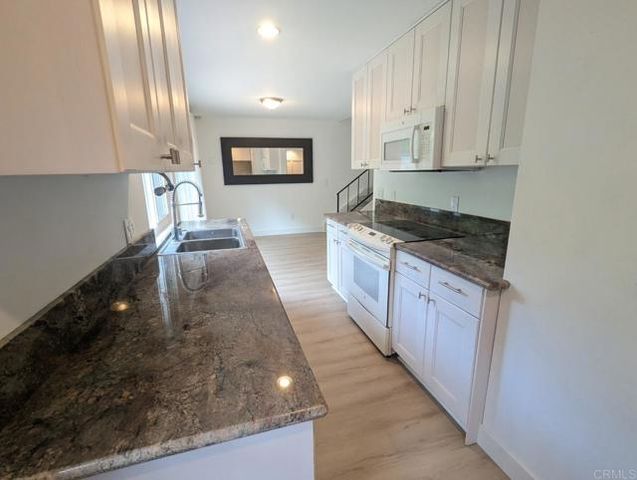 508 Turfwood Lane, Solana Beach, CA 92075