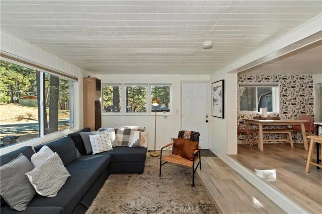 33353 Yukon Drive, Green Valley Lake, CA 92341