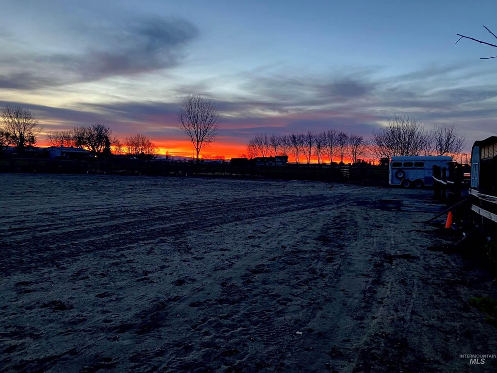 603 E King Rd, Kuna, ID 83634 photo 22